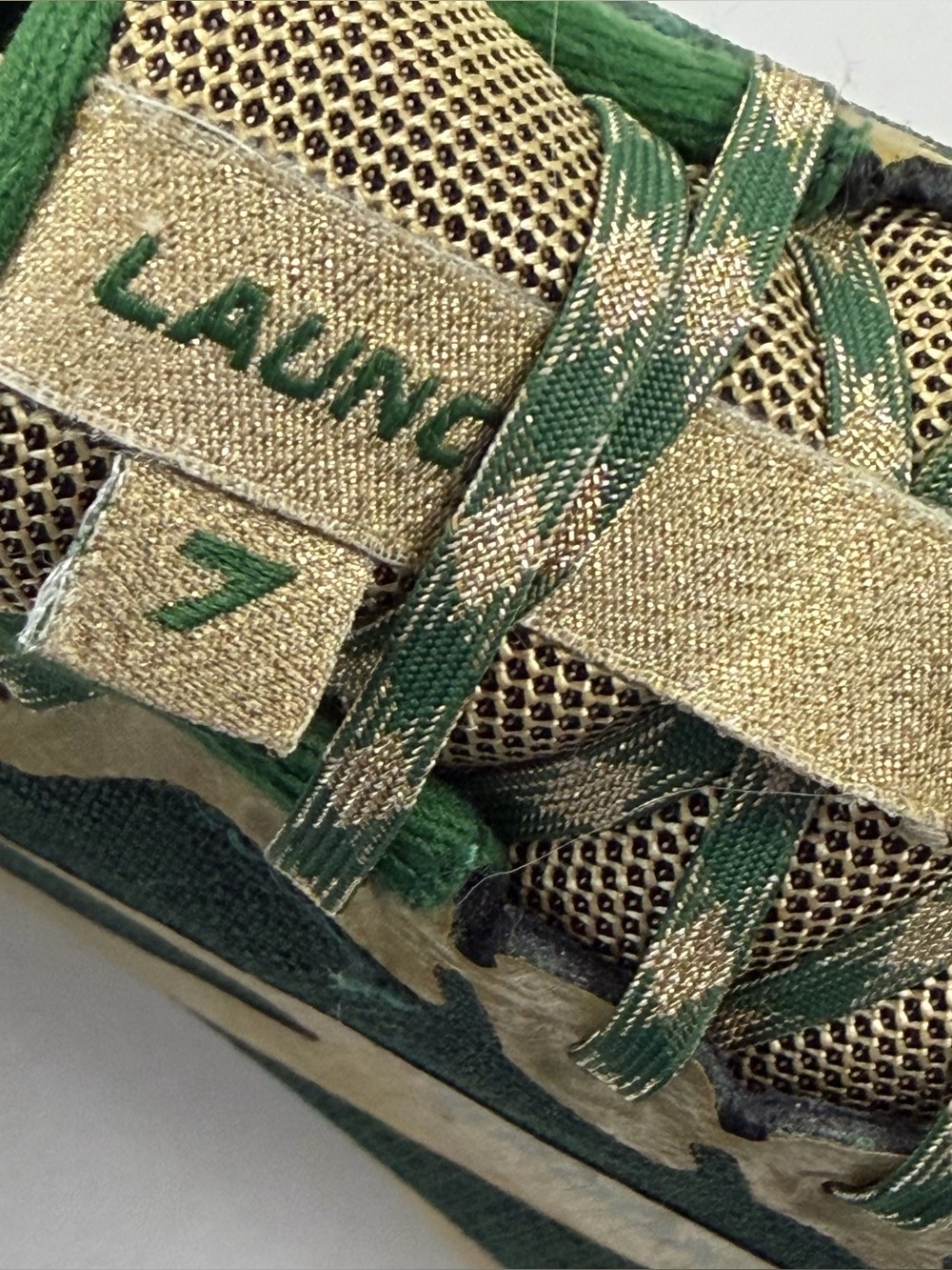 Brooks Launch 7 “Run Lucky” Running Sneakers - Picture 9 of 10